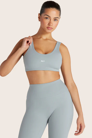 (bloopers) sporty lift bra