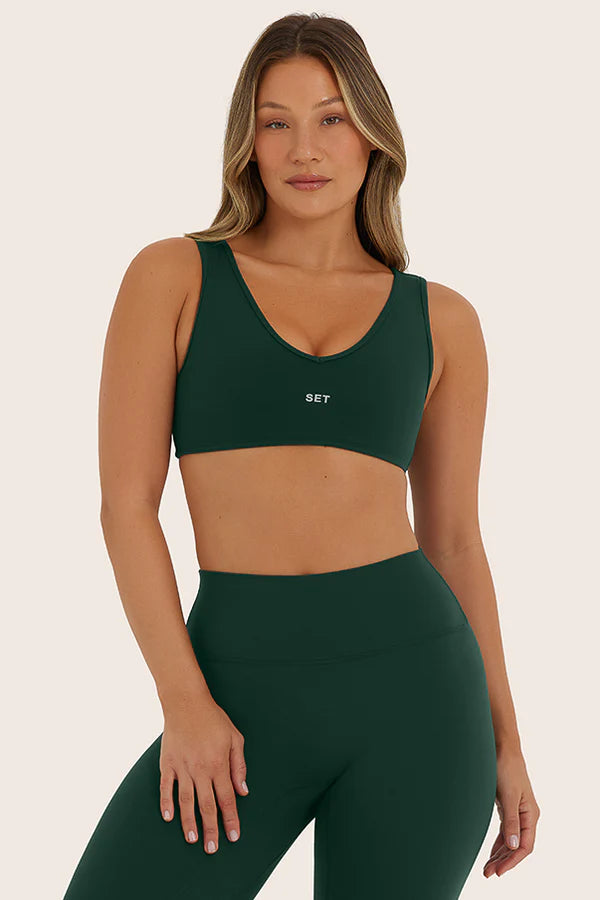 sporty dip bra