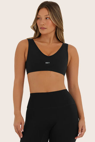 sporty dip bra