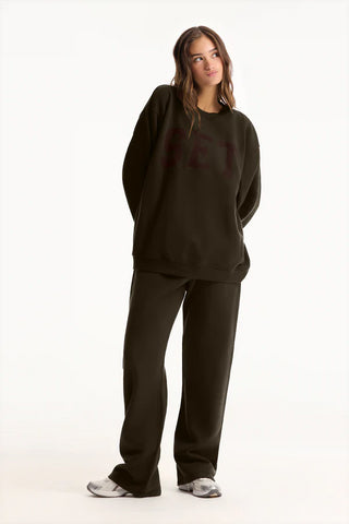 staple straight leg sweatpants