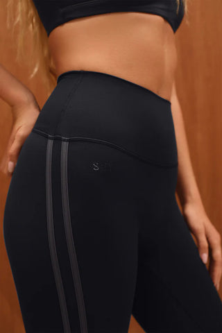 breathe strike leggings